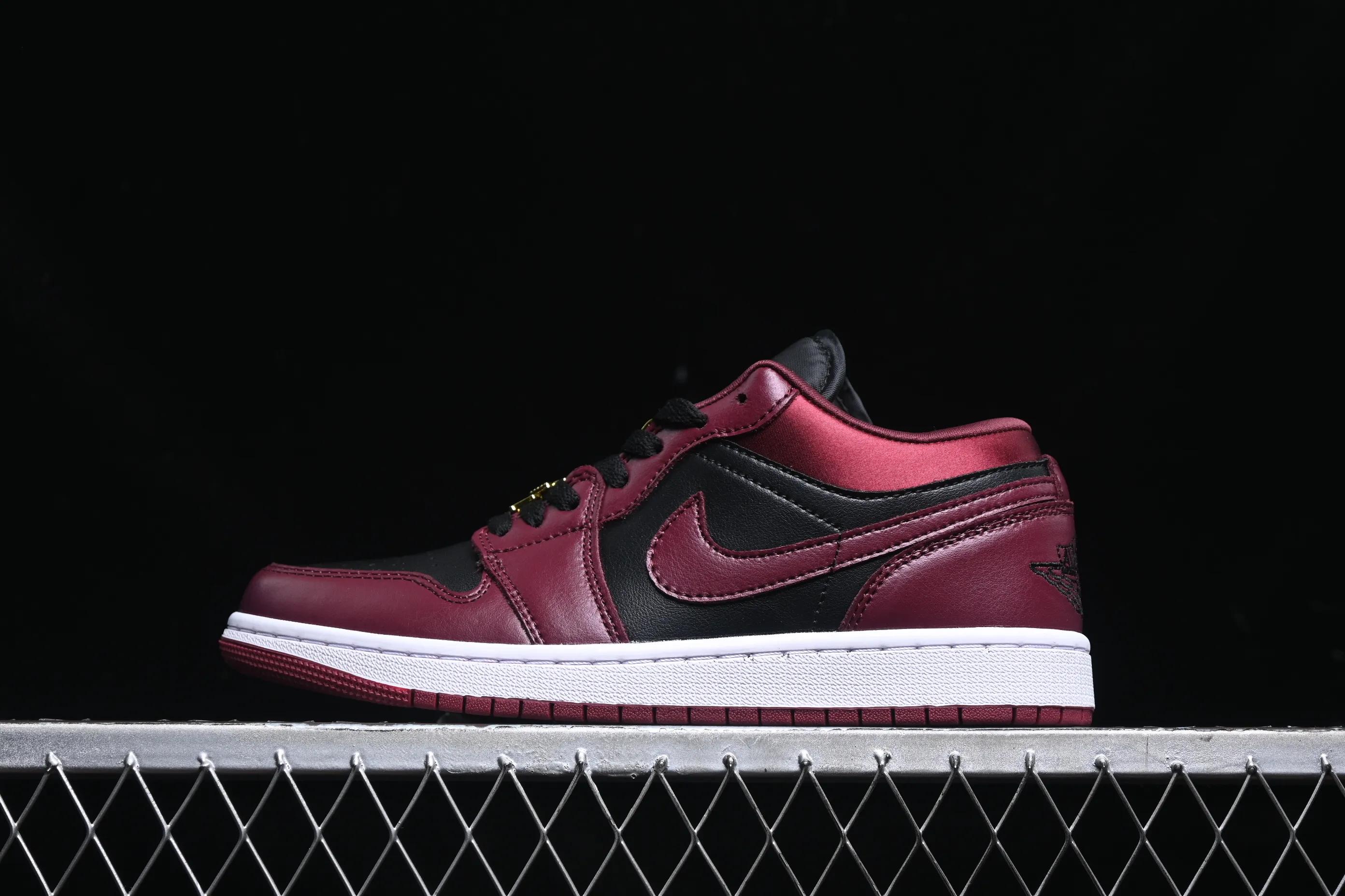 All categories Air Jordan Jordan series basketball shoes Air Jordan 1 Low Air Jordan 1 Low AJ1 Joe 1 black wine red metal flying wings DB6491-600